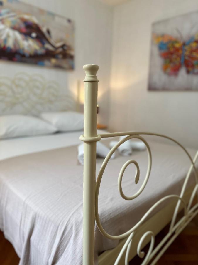 Guest House Allineeddubrovnik Choose Between Double Room Or Penthouse Or Studio Apartments Free Parking Kültér fotó