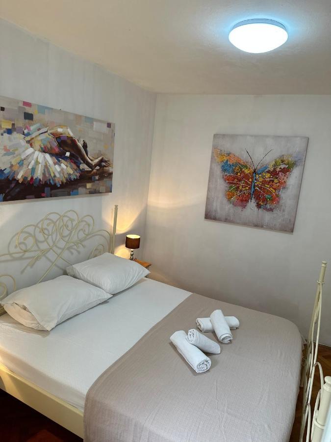 Guest House Allineeddubrovnik Choose Between Double Room Or Penthouse Or Studio Apartments Free Parking Kültér fotó